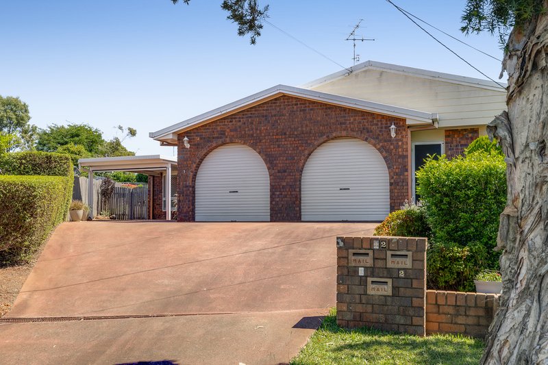 Photo - 1/12 Heinemann Court, Kearneys Spring QLD 4350 - Image 2