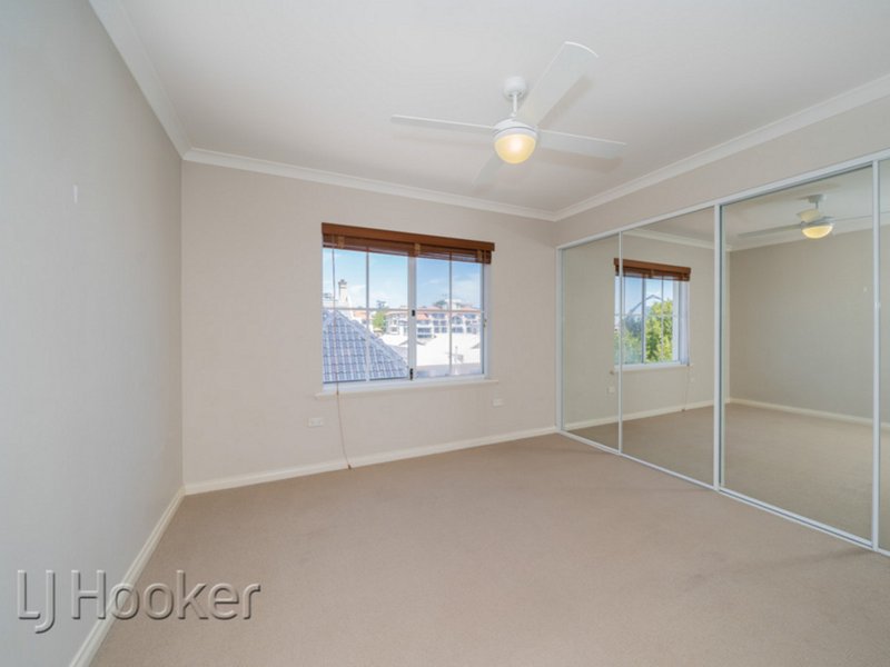 Photo - 11/2 Henry Lawson Walk, East Perth WA 6004 - Image 22