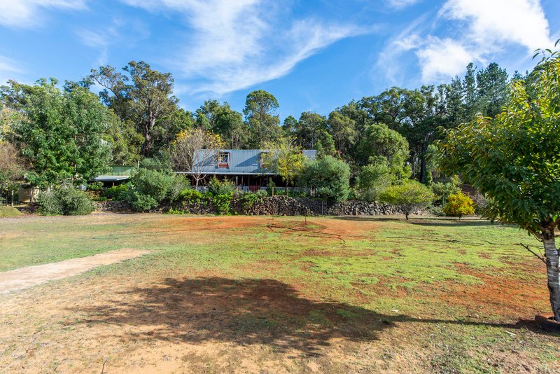 112 Johnston Road, Nannup WA 6275