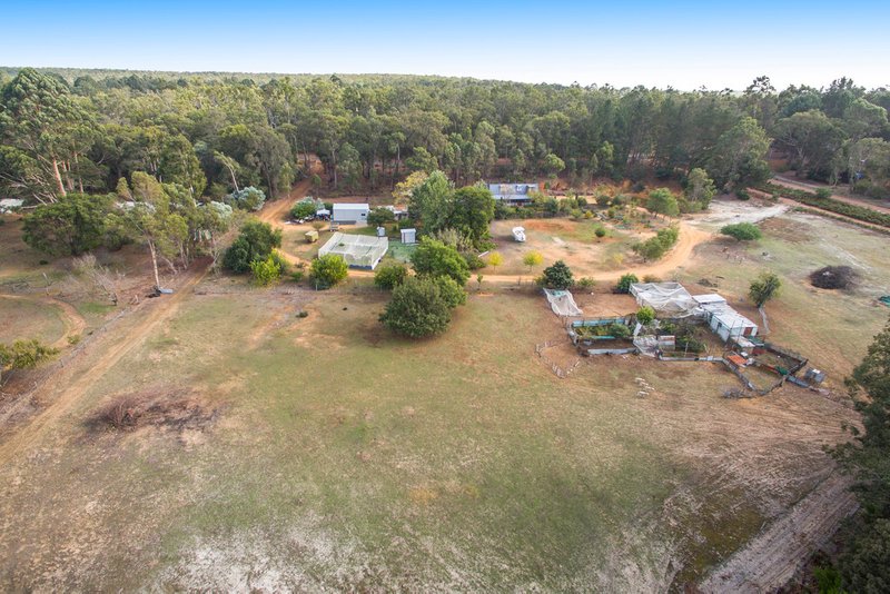 Photo - 112 Johnston Road, Nannup WA 6275 - Image 3