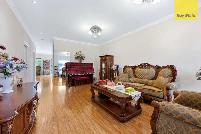 Photo - 1/12 Kate Street, St Albans VIC 3021 - Image 2