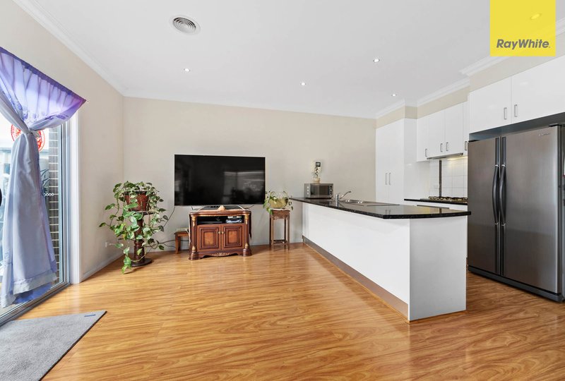 Photo - 1/12 Kate Street, St Albans VIC 3021 - Image 4