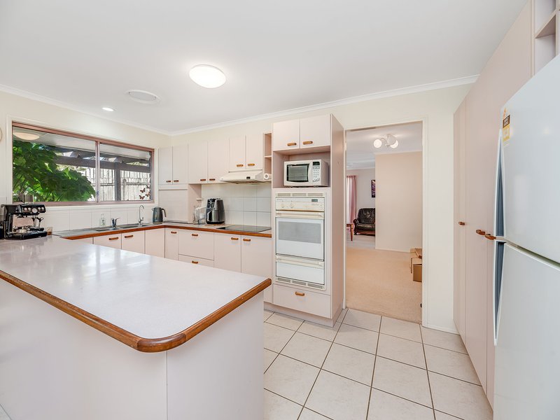 Photo - 1/12 Lakeshore Avenue, Buderim QLD 4556 - Image 7