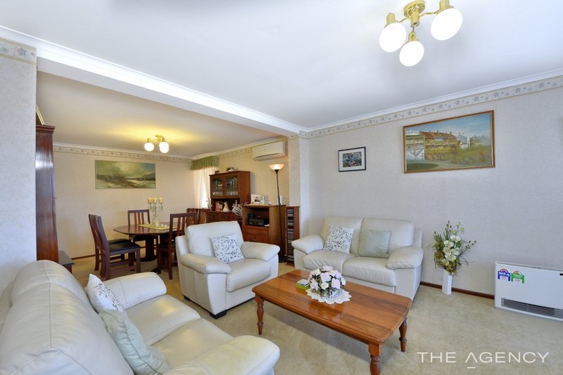 Photo - 112 Leighton Road, Halls Head WA 6210 - Image 4