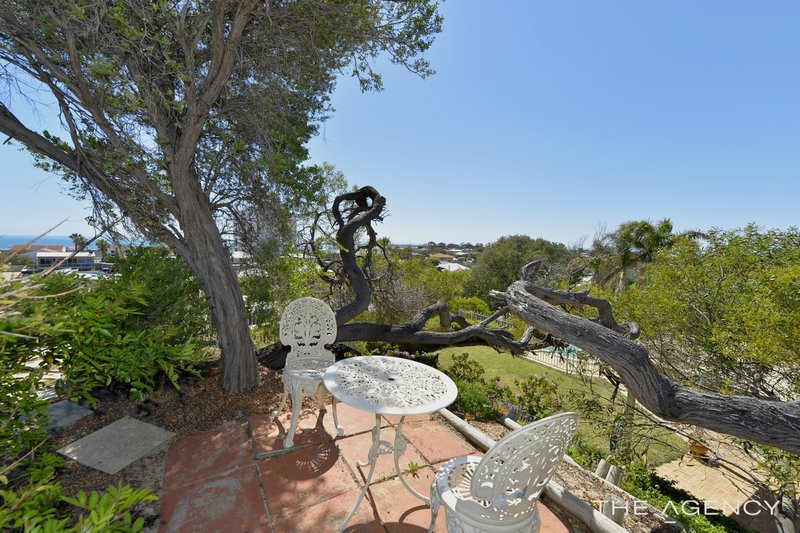 Photo - 112 Leighton Road, Halls Head WA 6210 - Image 17