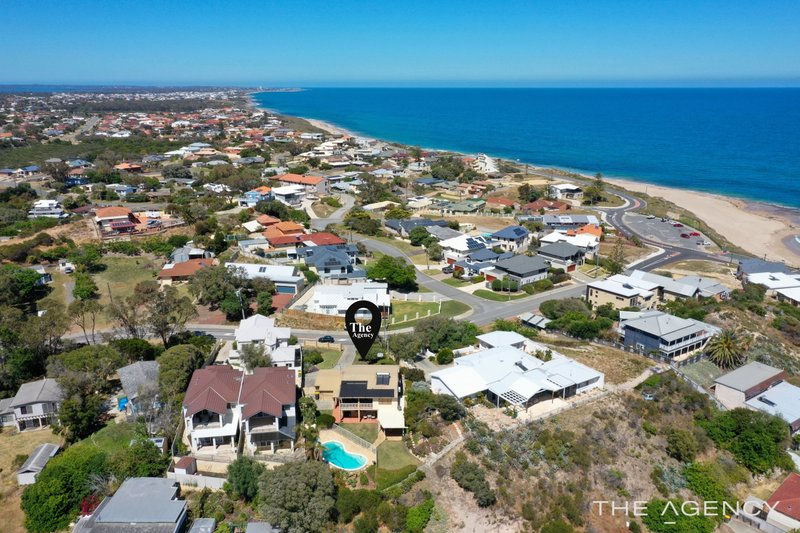 Photo - 112 Leighton Road, Halls Head WA 6210 - Image 26