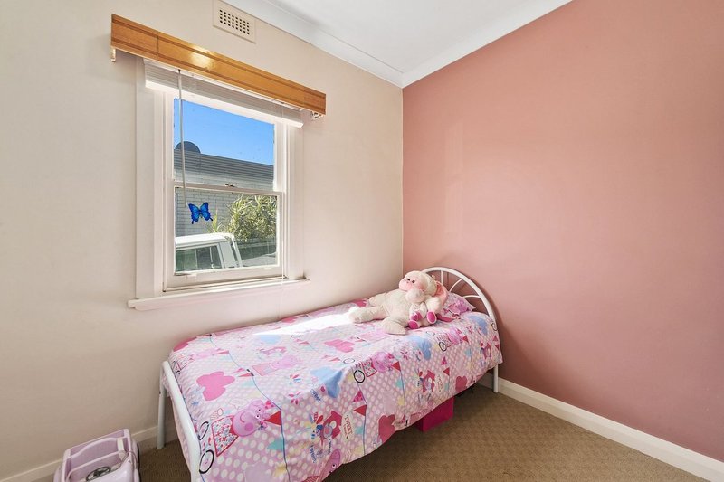 Photo - 112 Lennox Avenue, Lutana TAS 7009 - Image 10