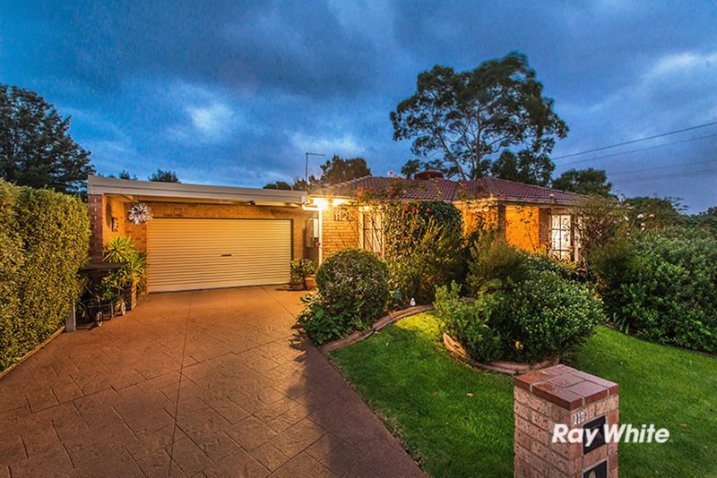 112 Lesdon Avenue, Cranbourne VIC 3977