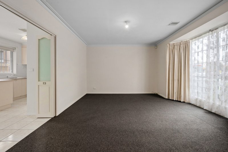 Photo - 1/12 Lytton Street, Glenroy VIC 3046 - Image 4