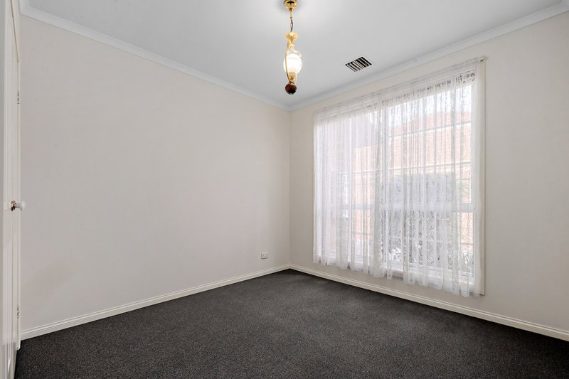 Photo - 1/12 Lytton Street, Glenroy VIC 3046 - Image 9