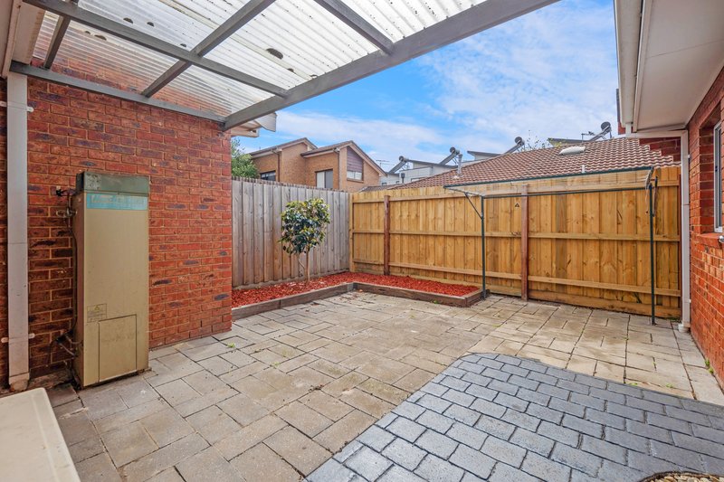 Photo - 1/12 Lytton Street, Glenroy VIC 3046 - Image 12