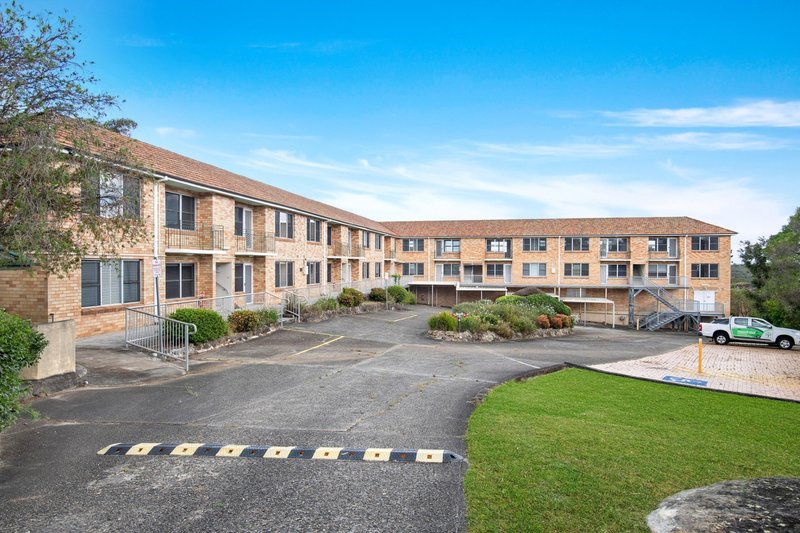 Photo - 11/2 Martin Luther Place, Allambie Heights NSW 2100 - Image 1
