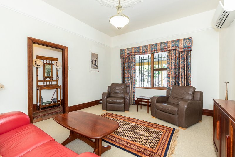 Photo - 112 Matlock Street, Mount Hawthorn WA 6016 - Image 6