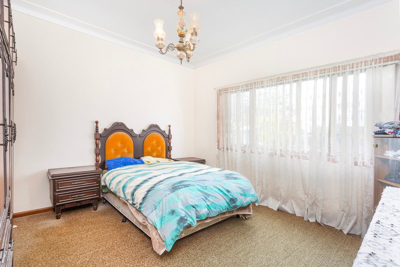 Photo - 112 Meadow Street, Fernhill NSW 2519 - Image 6