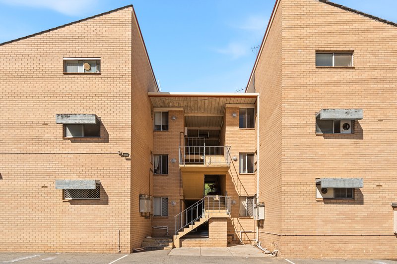 Photo - 11/2 Minora Place, Rivervale WA 6103 - Image 8