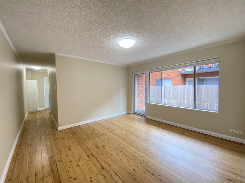 Photo - 1/12 Mooney Street, Strathfield South NSW 2136 - Image 3