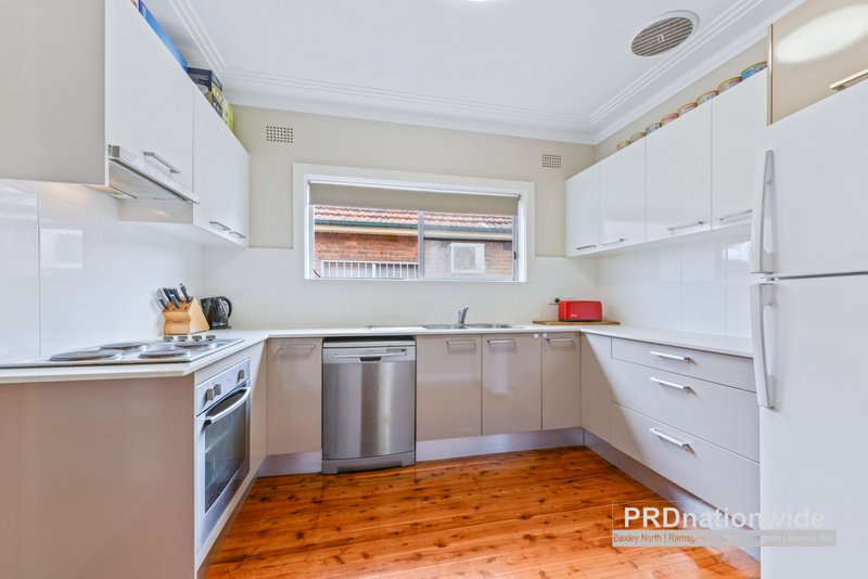 Photo - 112 Morgan Street, Kingsgrove NSW 2208 - Image 2