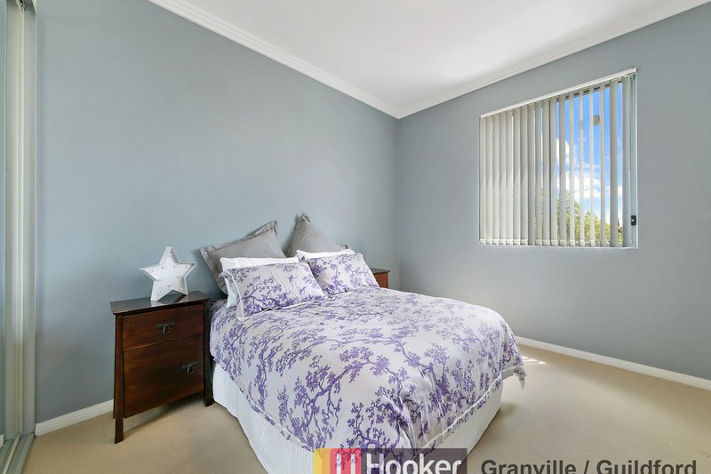 Photo - 11/2 Mountford Avenue, Guildford NSW 2161 - Image 5