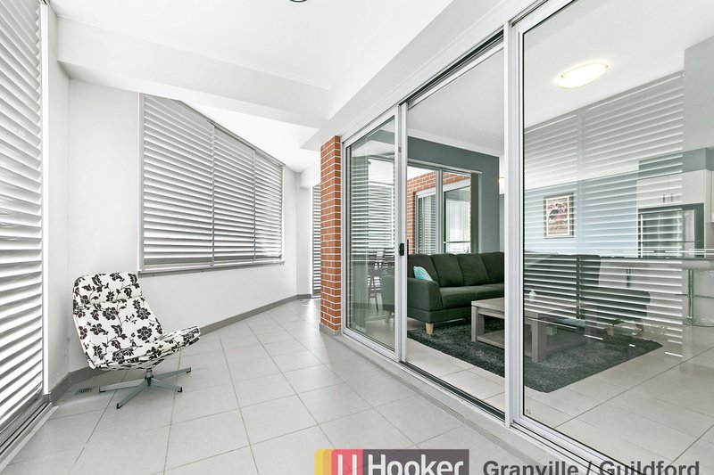 Photo - 11/2 Mountford Avenue, Guildford NSW 2161 - Image 6