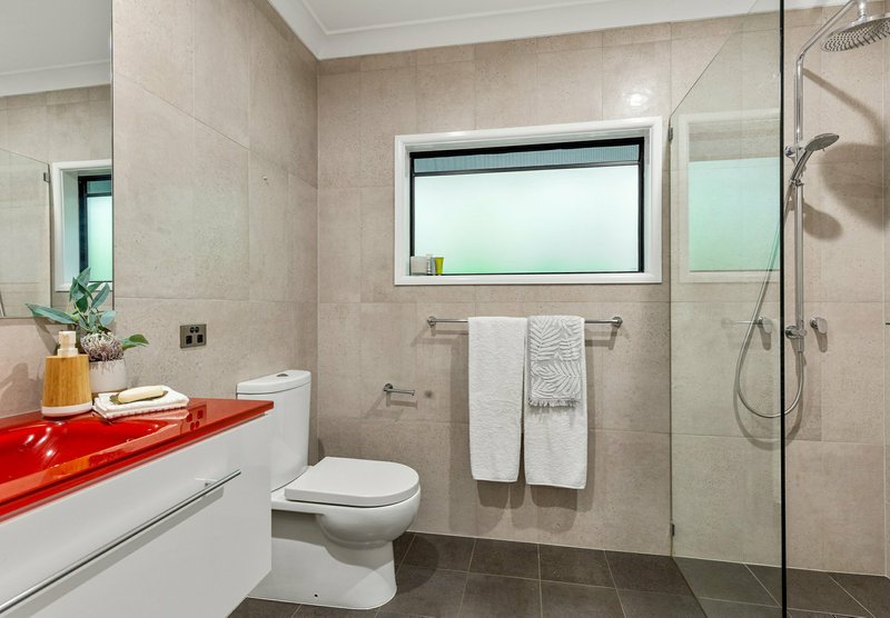 Photo - 1/12 Murchison Street, Whitfield QLD 4870 - Image 9