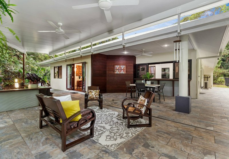 Photo - 1/12 Murchison Street, Whitfield QLD 4870 - Image 12