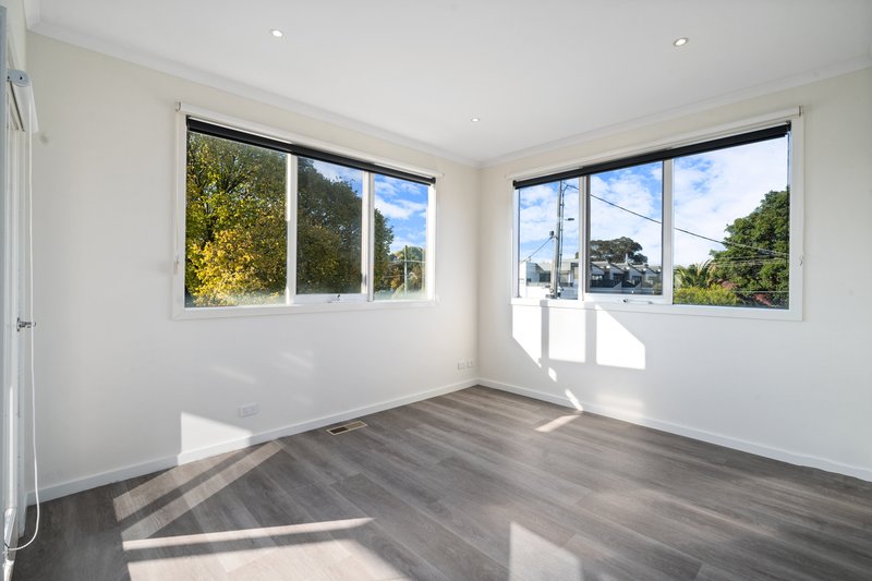 Photo - 1/12 Murrell Street, Glenroy VIC 3046 - Image 5