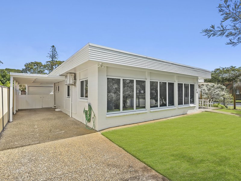 Photo - 112 North Street, Woorim QLD 4507 - Image 3