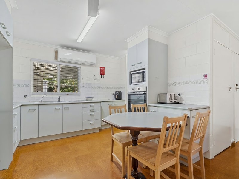 Photo - 112 North Street, Woorim QLD 4507 - Image 11