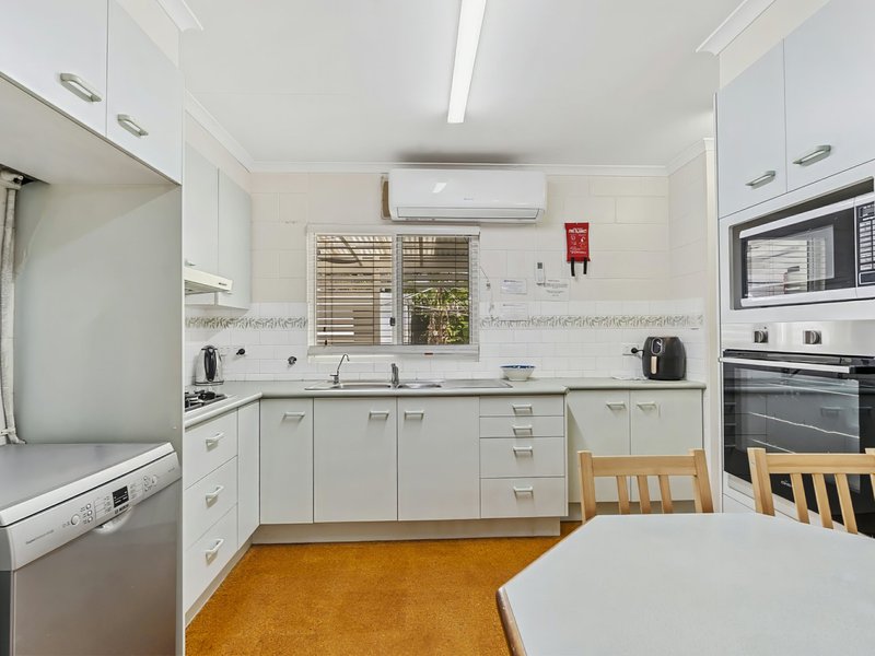 Photo - 112 North Street, Woorim QLD 4507 - Image 12