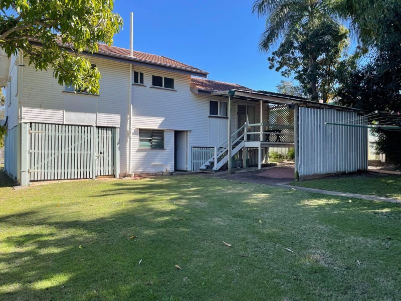 Photo - 112 O'Connell Street, Barney Point QLD 4680 - Image 25