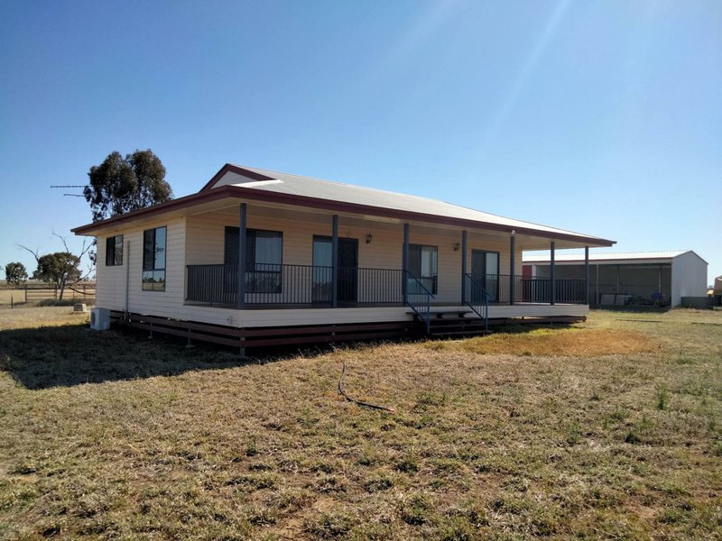 112 Ona Ona Road, Roma QLD 4455