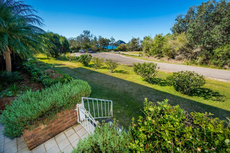 Photo - 1/12 Ondine Close, Nelson Bay NSW 2315 - Image 11