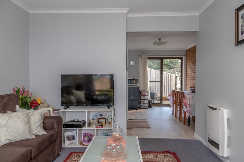 Photo - 1/12 Opal Drive, Blackmans Bay TAS 7052 - Image 4