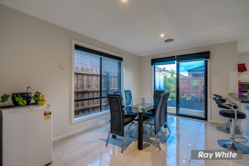 Photo - 1/12 Orlando Drive, Truganina VIC 3029 - Image 10