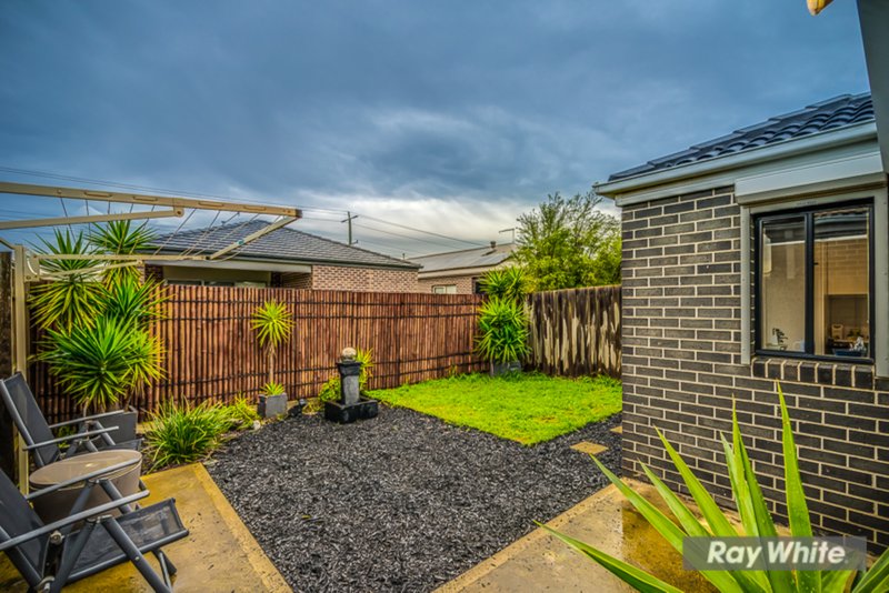 Photo - 1/12 Orlando Drive, Truganina VIC 3029 - Image 15