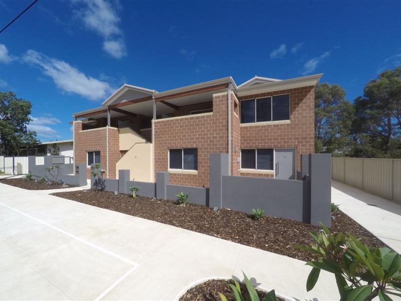 Photo - 1/12 Park Road, Mandurah WA 6210 - Image 2