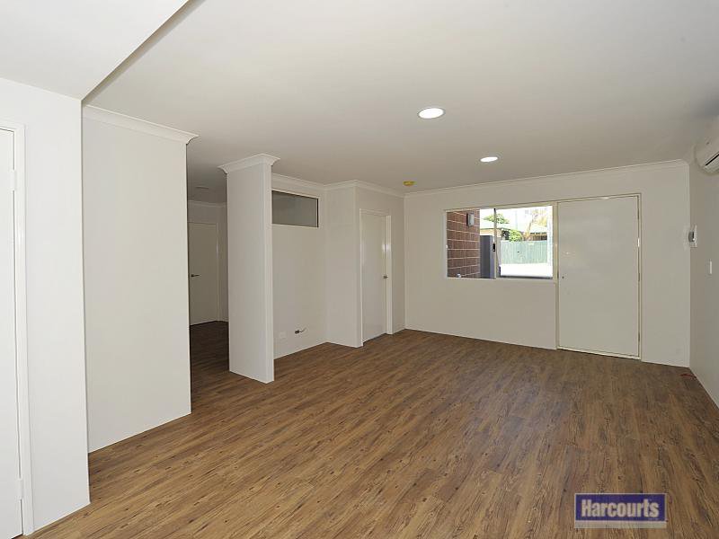 Photo - 1/12 Park Road, Mandurah WA 6210 - Image 4