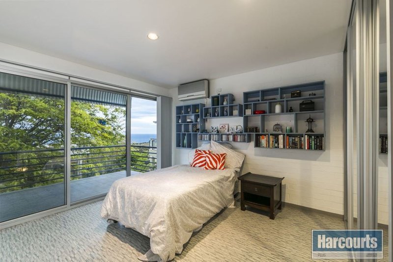 Photo - 112 Perry Barr Road, Hallett Cove SA 5158 - Image 18