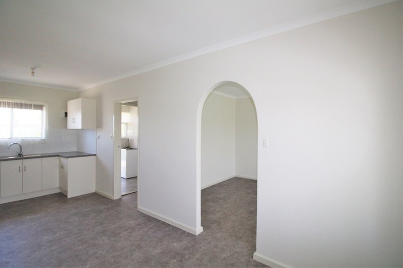 Photo - 1/12 Ratcliffe Road, Aldinga Beach SA 5173 - Image 5