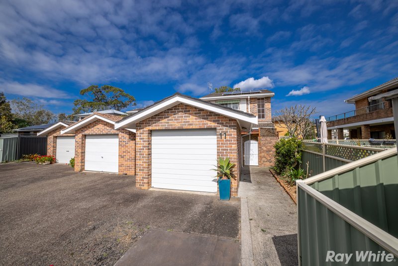 11/2 Rest Point Parade, Tuncurry NSW 2428