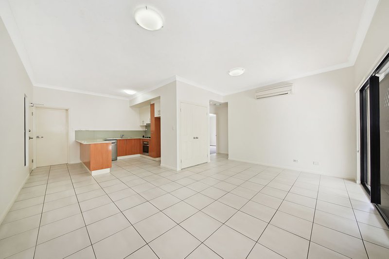 Photo - 1/12 Seeney Street, Zillmere QLD 4034 - Image 2