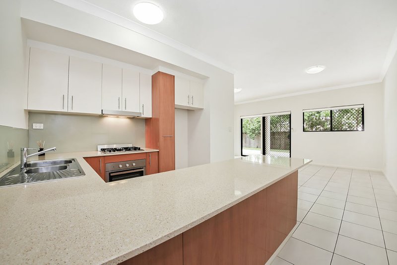 Photo - 1/12 Seeney Street, Zillmere QLD 4034 - Image 13