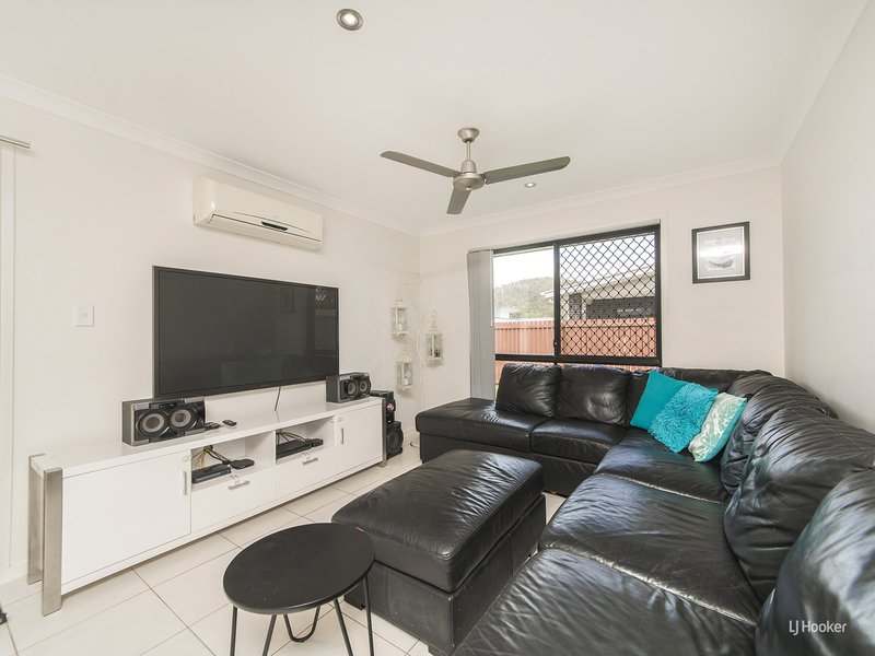 Photo - 112 Springfield Drive, Norman Gardens QLD 4701 - Image 6