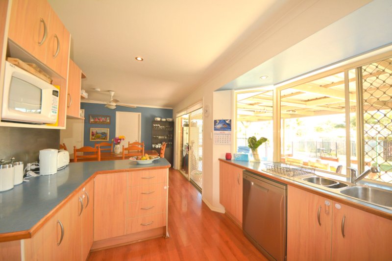 Photo - 112 St Andrews Drive, Tewantin QLD 4565 - Image 5