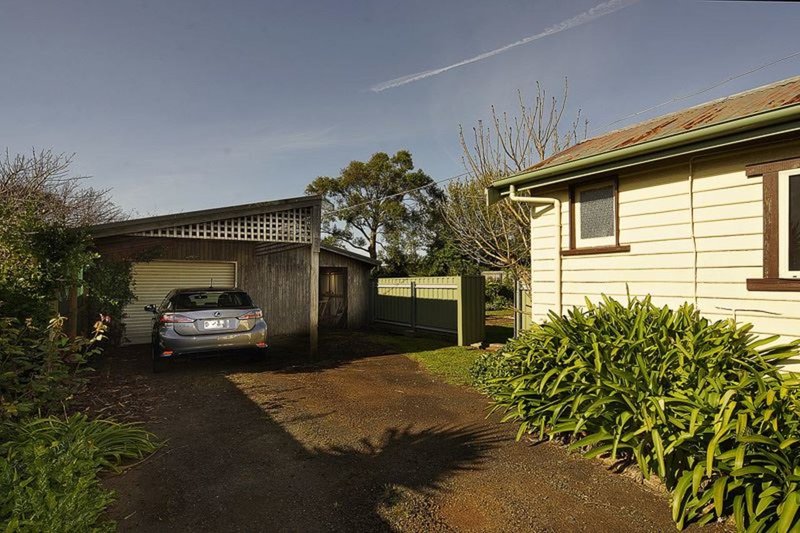 Photo - 112 Stewart Street, Devonport TAS 7310 - Image 15