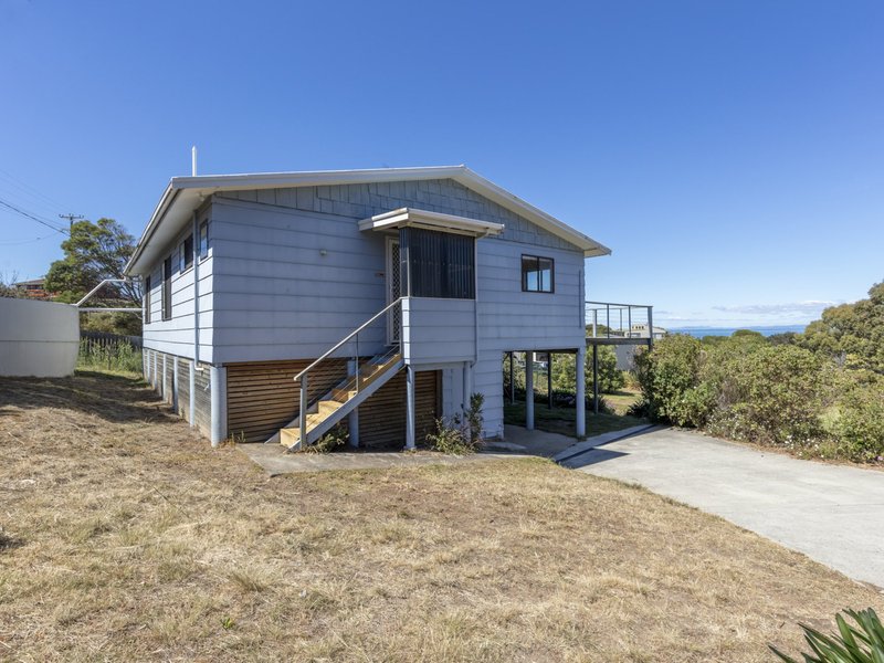 Photo - 112 Swanwick Drive, Coles Bay TAS 7215 - Image 1