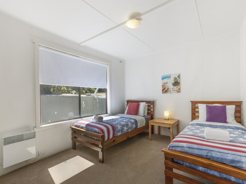 Photo - 112 Swanwick Drive, Coles Bay TAS 7215 - Image 7