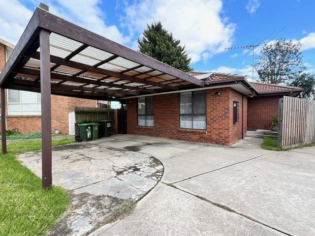 Photo - 1/12 Tamboon Court, Meadow Heights VIC 3048 - Image 1
