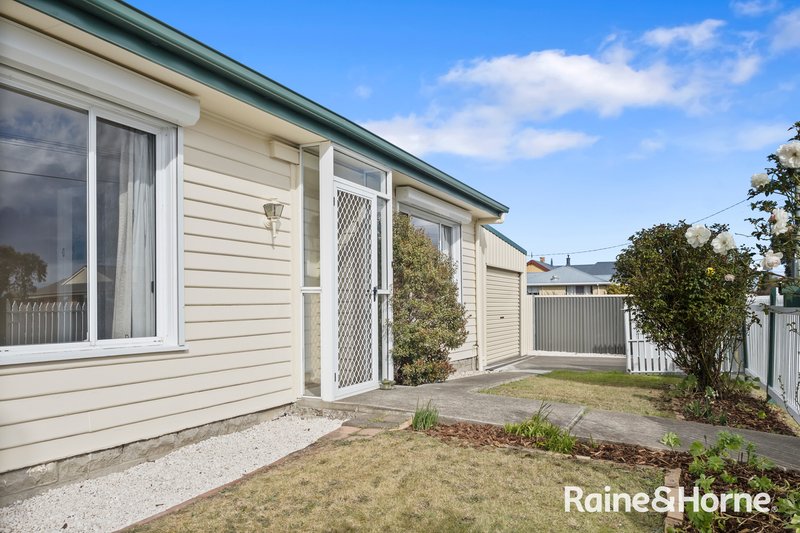 Photo - 1/12 Walker Street, Sorell TAS 7172 - Image 4