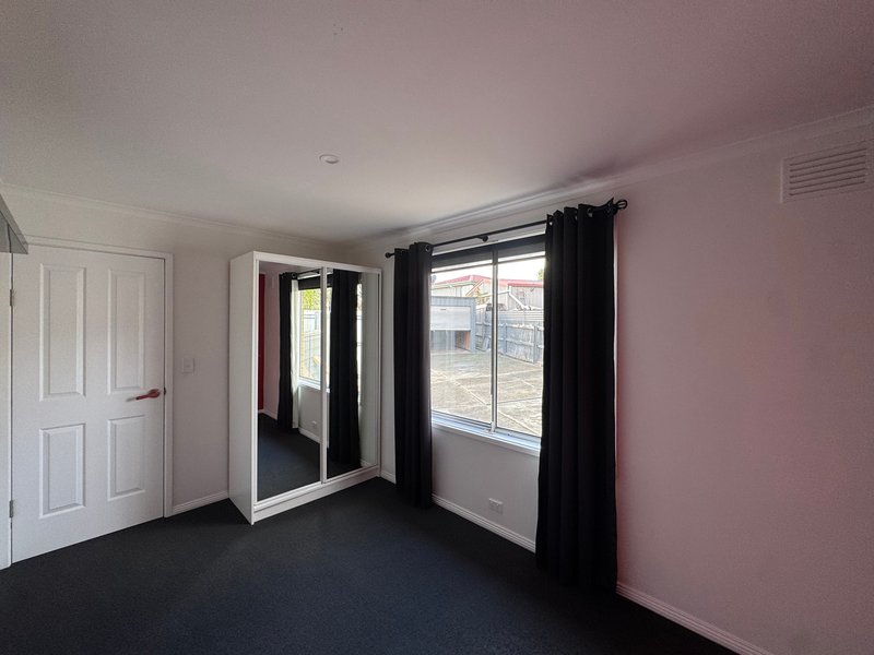 Photo - 112 Warring Street, Ravenswood TAS 7250 - Image 7